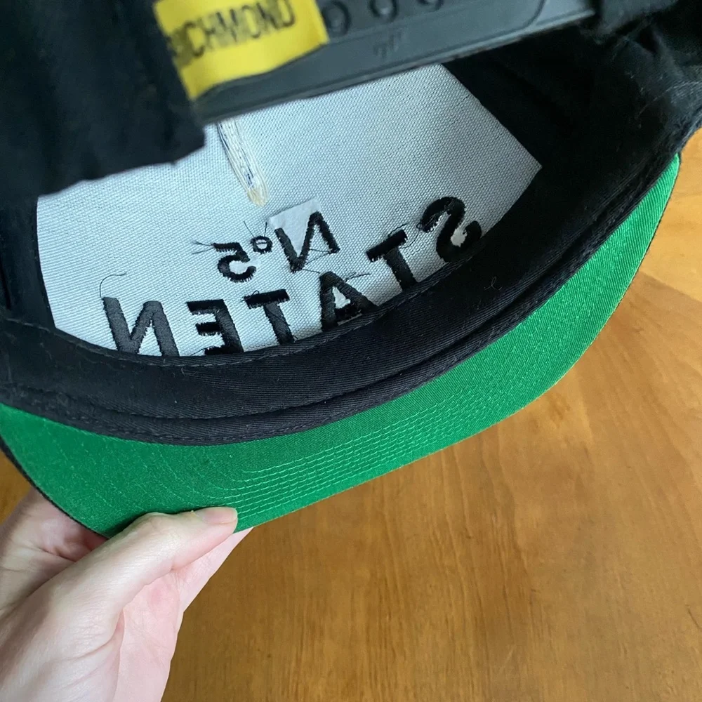 Staten no 5 Blackout SnapBack - Picture 5 of 5